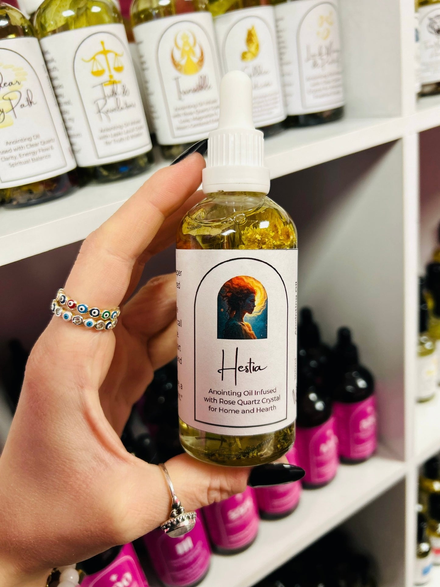 Hestia Spell Oil – Goddess of Hearth, Rest & Inner Peace