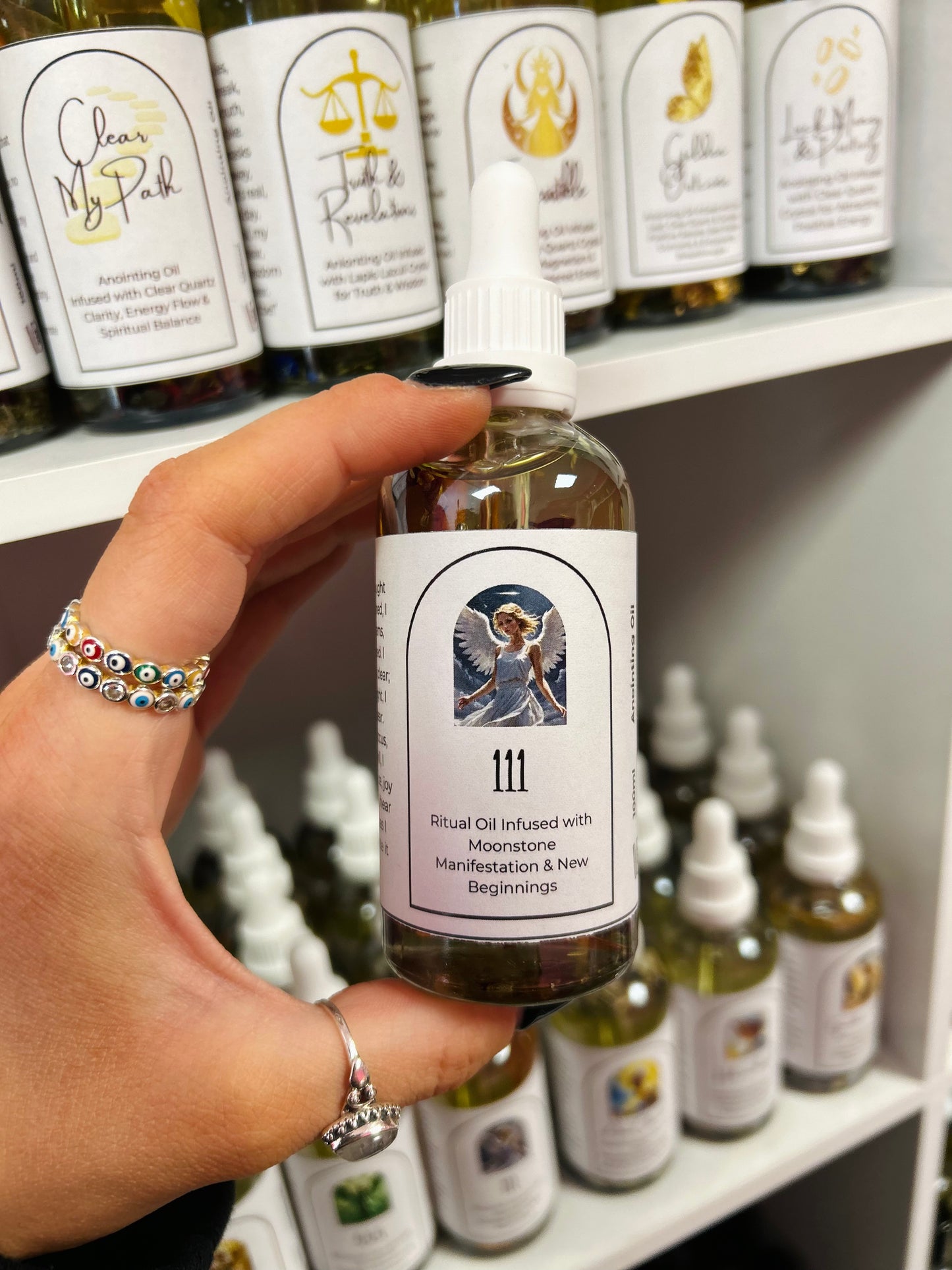 111 Angel Number Spell Oil - Manifestation & New Beginnings