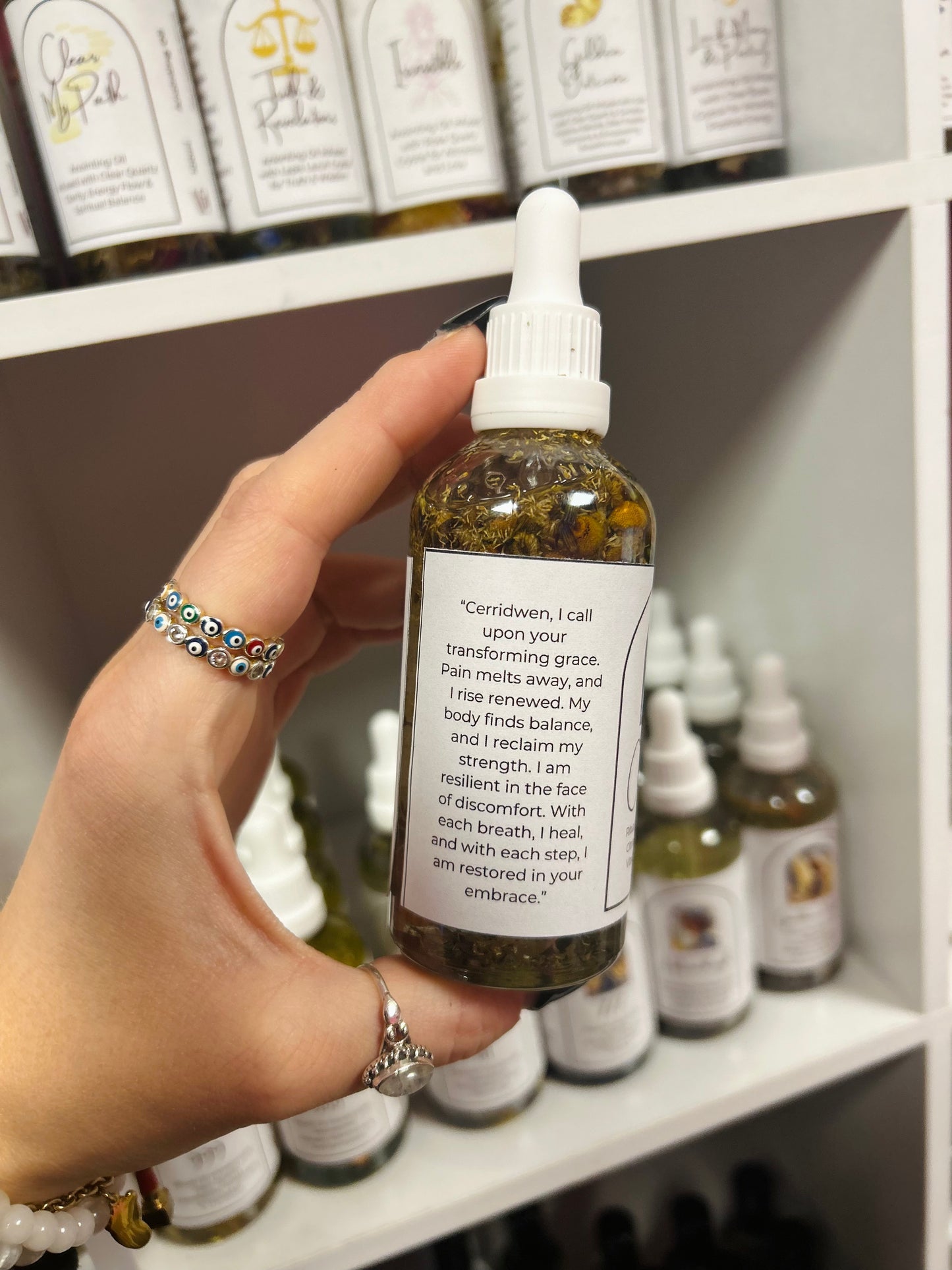 Cerridwen Spell Oil – Goddess of Transformation, Inspiration & Inner Light