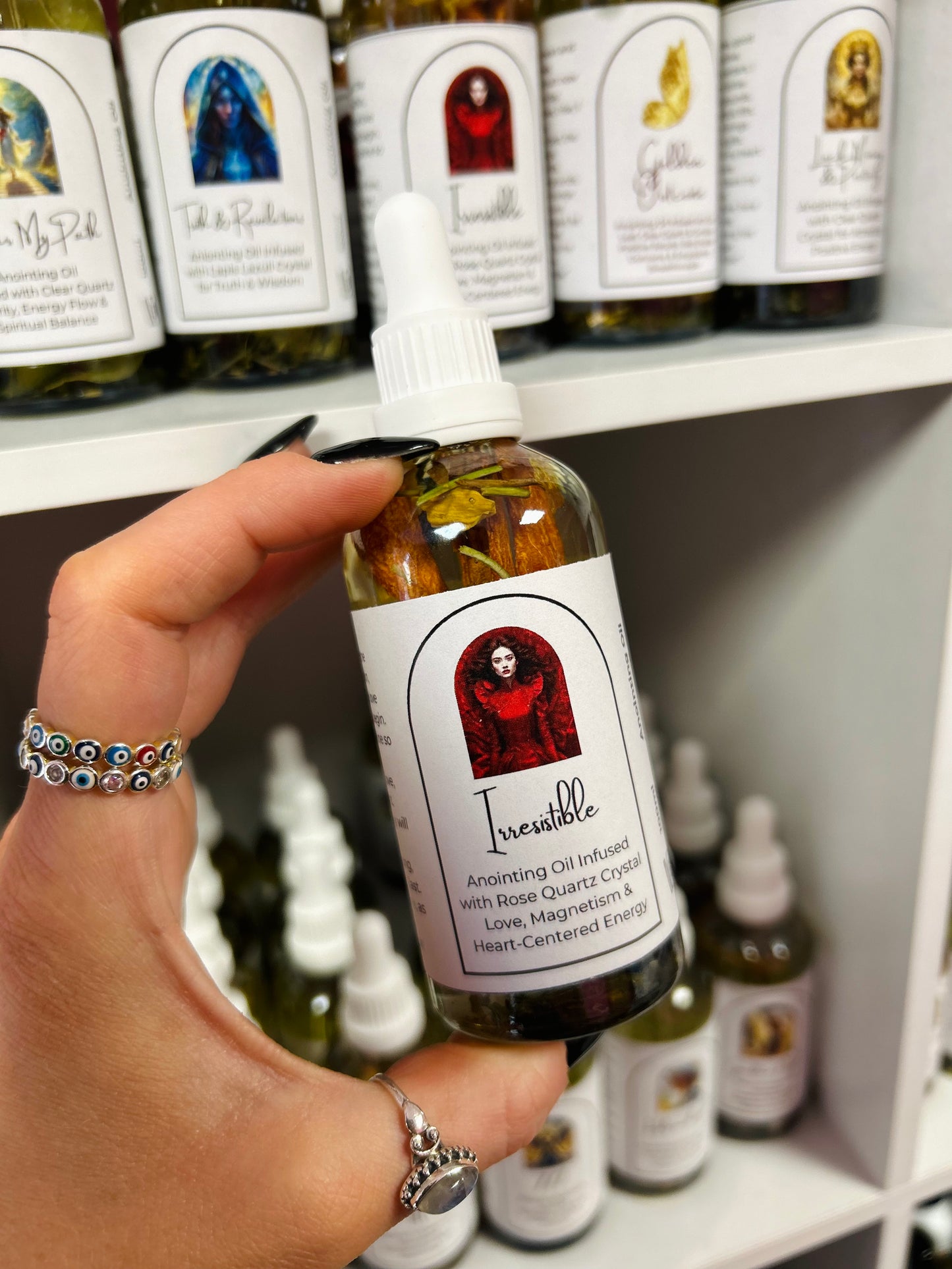 Irresistible Spell Oil - Magnetism, Attraction & Opportunity