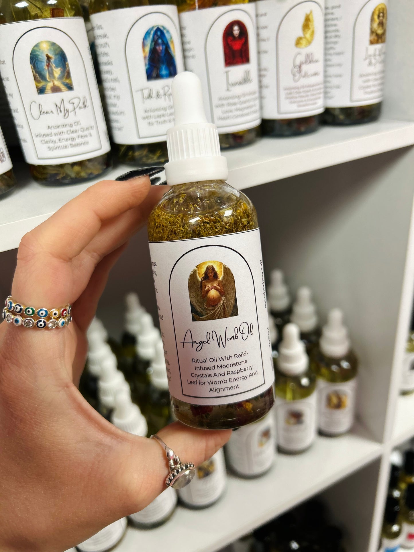 Angel Womb Intention Oil – Sacred Feminine Spell Oil for Womb Energy, Spiritual Alignment & Divine Nurturing