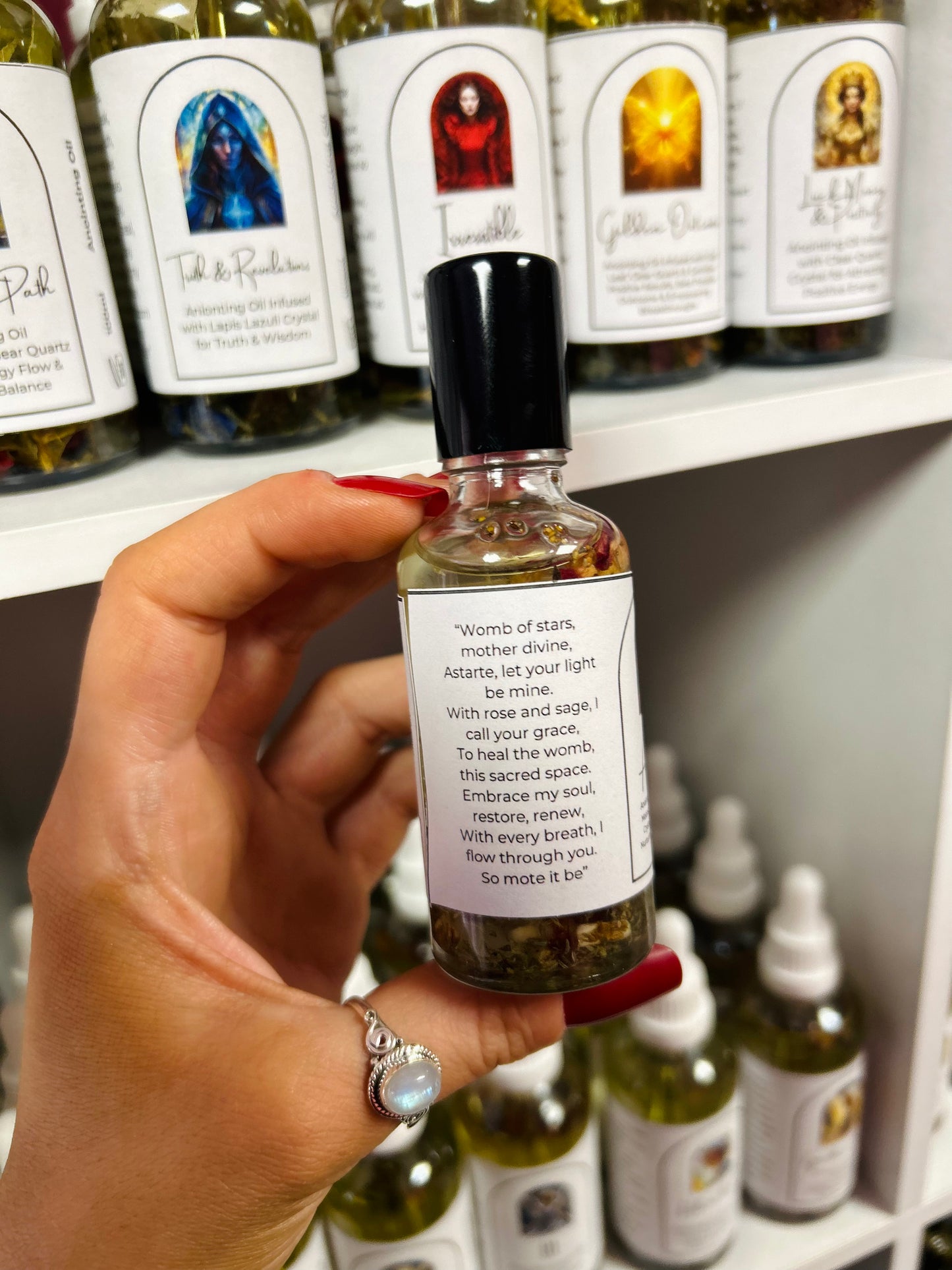 Astarte Spell Oil – Goddess of Rebirth, Fertility & Feminine Power