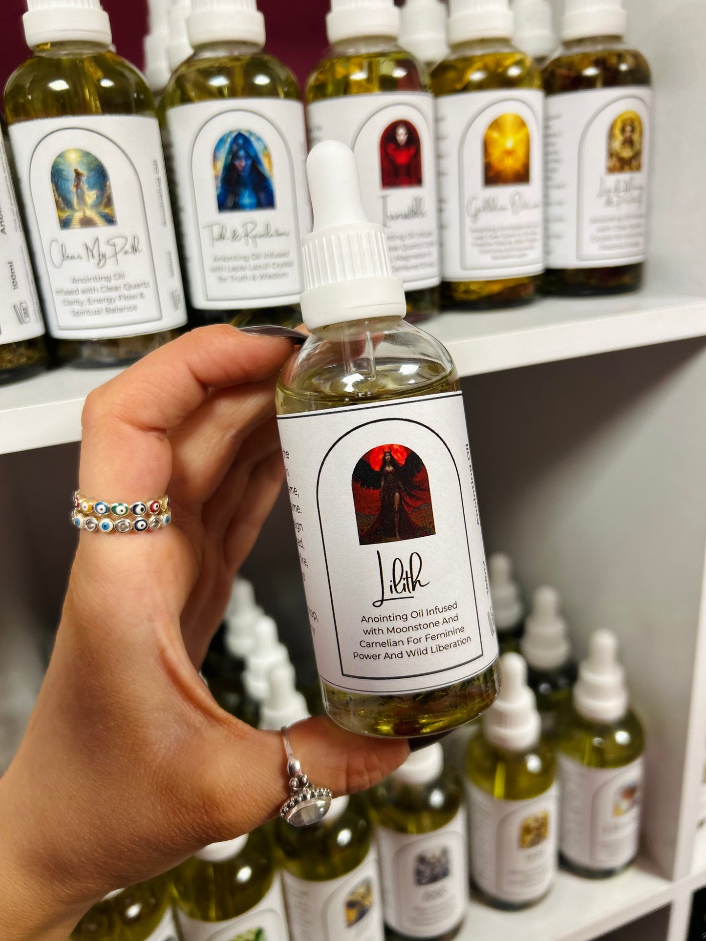 Lilith Ritual Oil – Feminine Liberation, Rebellion & Divine Power