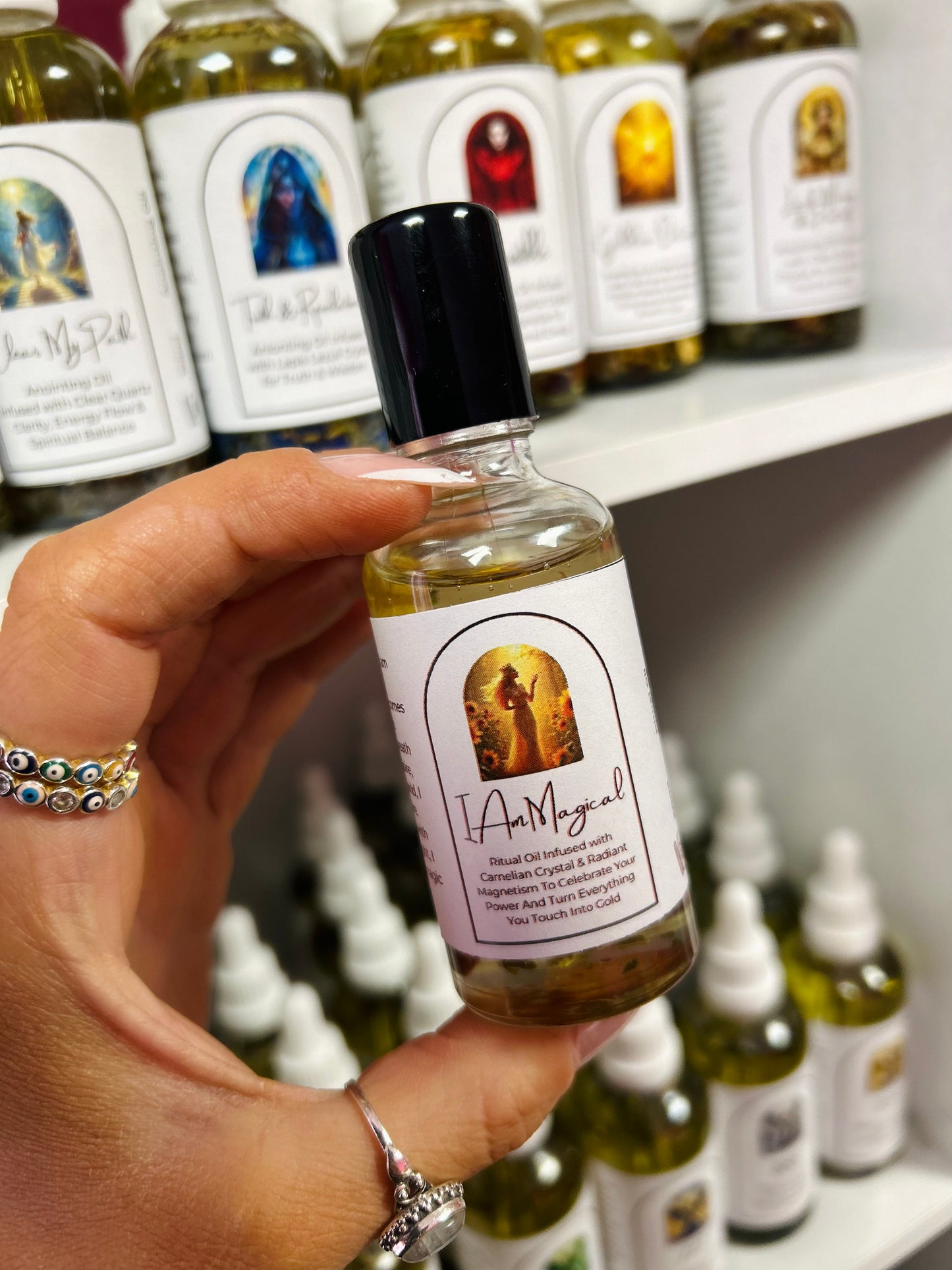 I Am Magical Ritual Oil – Manifestation Spell Oil for Radiance, Personal Power & Turning Energy Into Gold